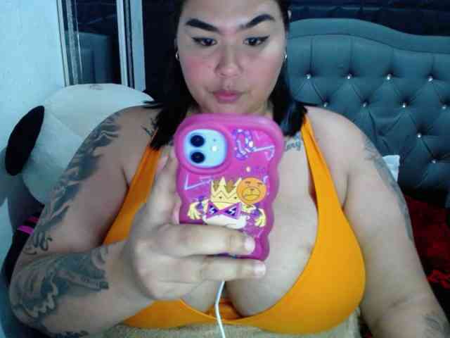 GabiBigBoobs webcam