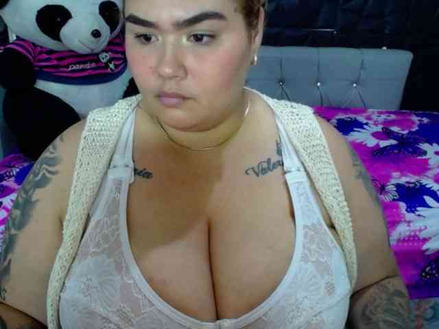 GabiBigBoobs GabiBigBoobs