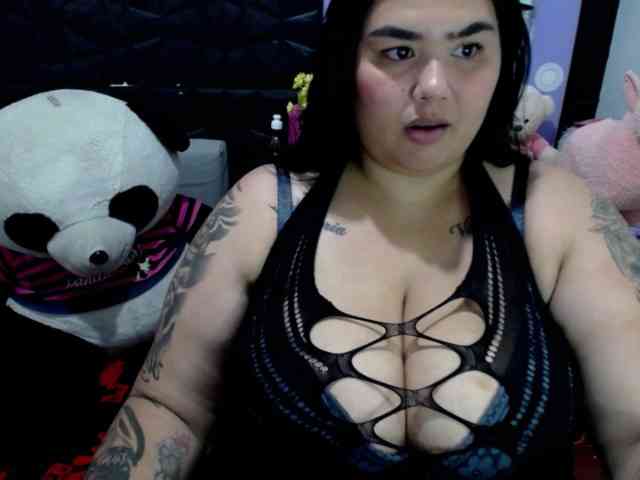 GabiBigBoobs webcam
