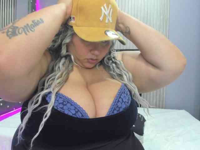 GabiBigBoobs GabiBigBoobs