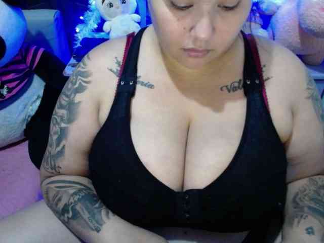 GabiBigBoobs GabiBigBoobs