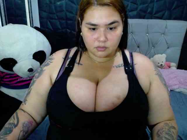 GabiBigBoobs GabiBigBoobs