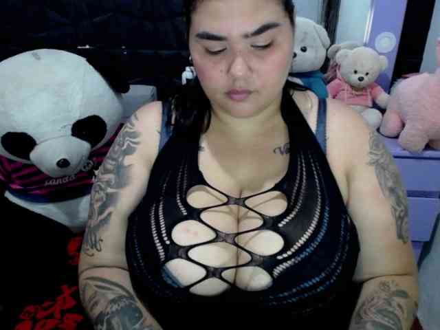 GabiBigBoobs webcam