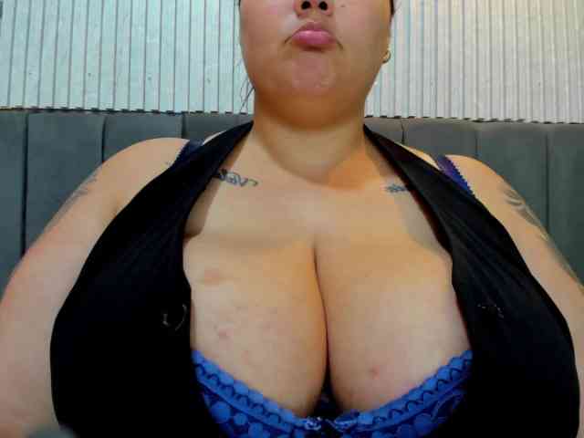 GabiBigBoobs GabiBigBoobs