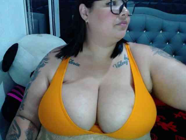 GabiBigBoobs