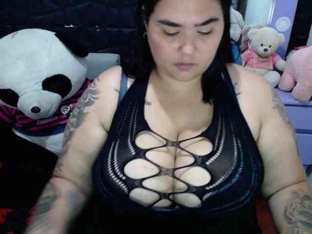 GabiBigBoobs webcam