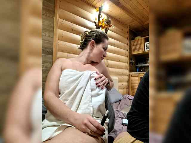 MOLLY-7 Live Webcam on BongaCams