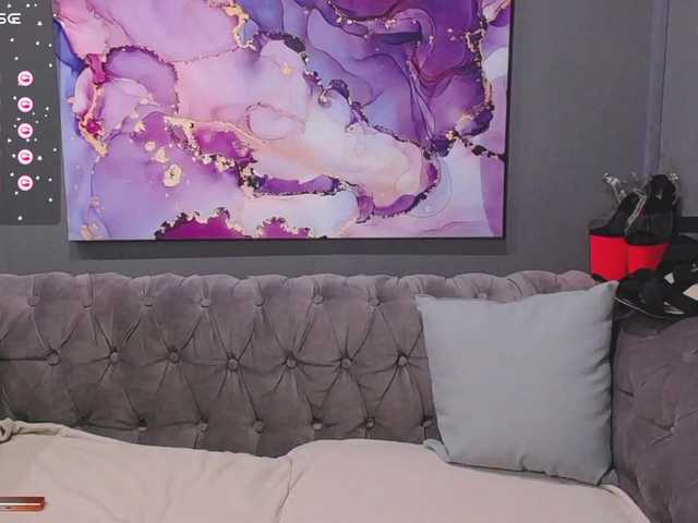  EveLibston chat room