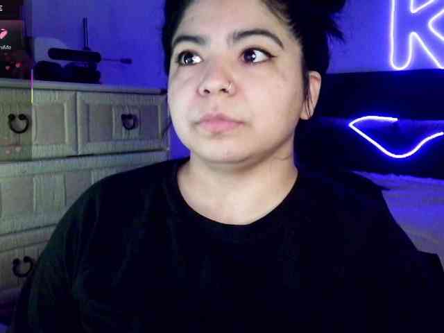 Kimmiakiss22 Kimmiakiss22