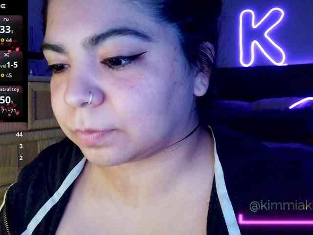 Kimmiakiss22 webcam