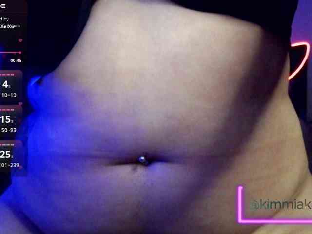 Kimmiakiss22 webcam