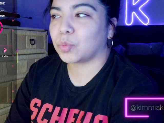 Kimmiakiss22 webcam