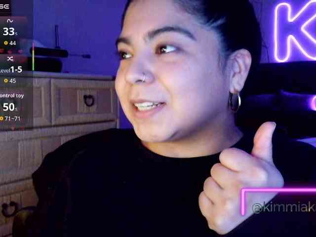 Kimmiakiss22 webcam
