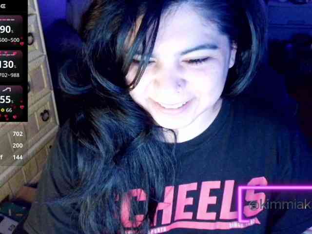Kimmiakiss22 webcam