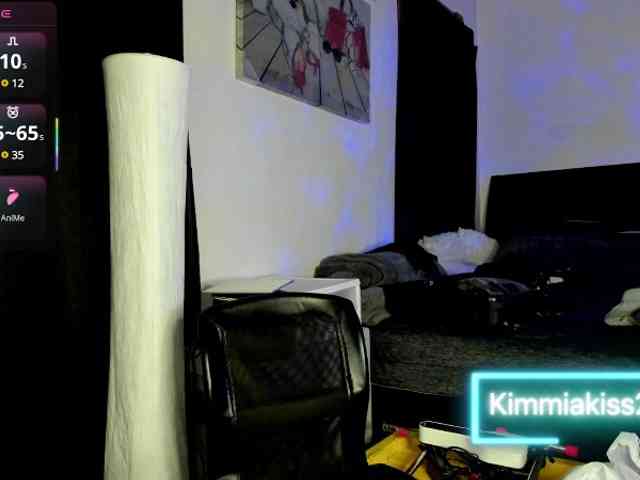 Kimmiakiss22 webcam