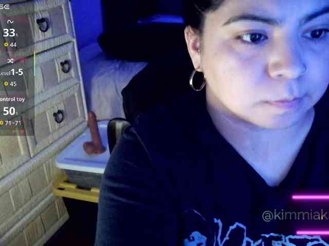 Kimmiakiss22 webcam