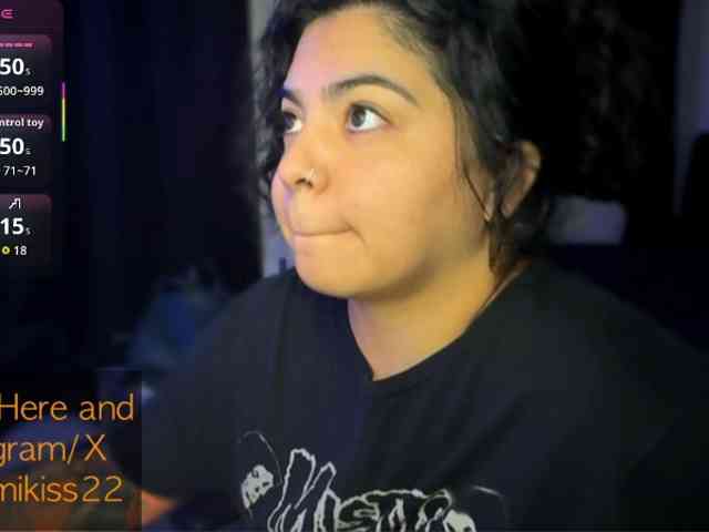 Kimmiakiss22 webcam