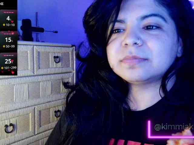 Kimmiakiss22 webcam