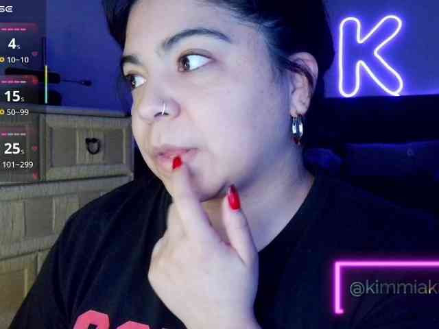 Kimmiakiss22 webcam