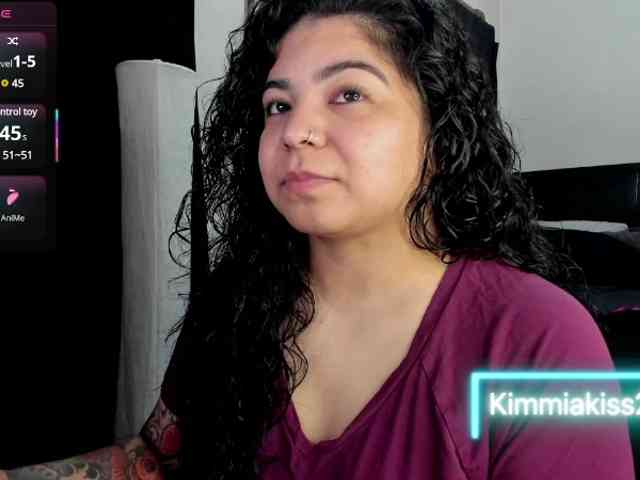 Kimmiakiss22 webcam