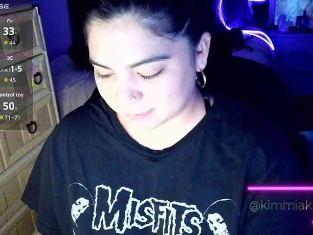 Kimmiakiss22 webcam