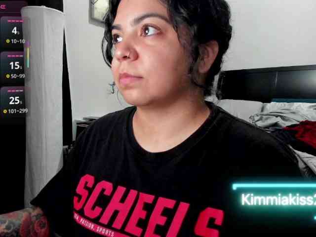 Kimmiakiss22's webcam live show