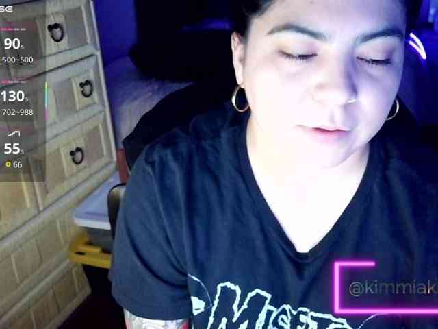 Kimmiakiss22 webcam