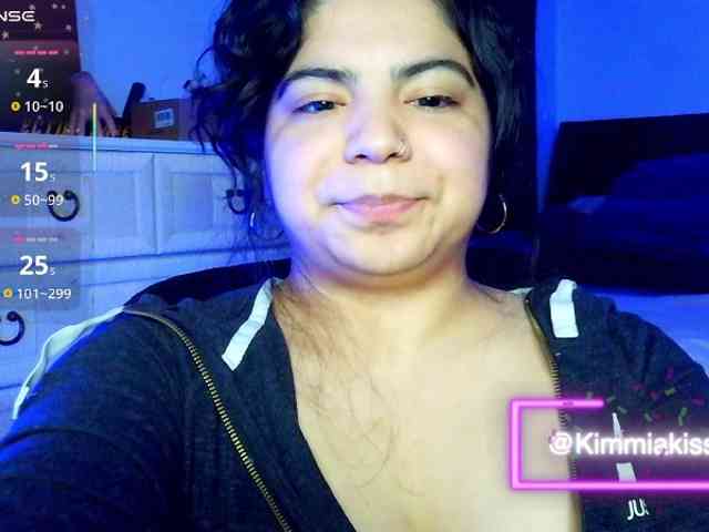 Kimmiakiss22 webcam