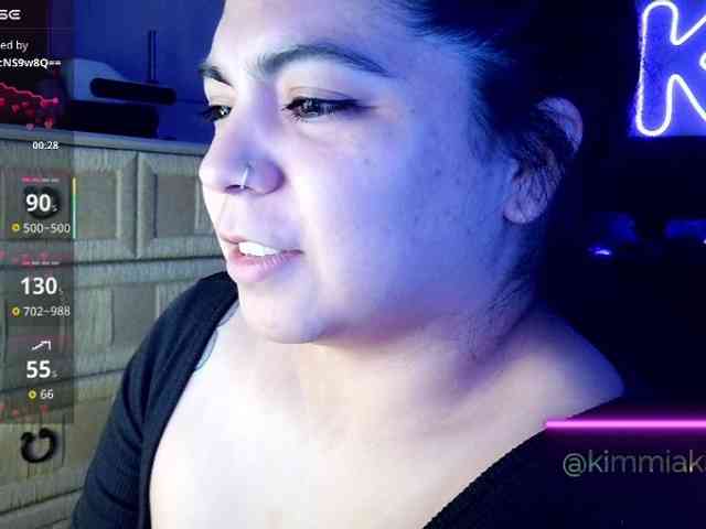 Kimmiakiss22 webcam
