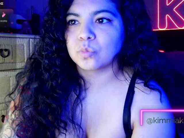 Kimmiakiss22 webcam
