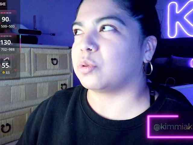 Kimmiakiss22 webcam