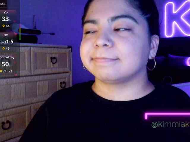Kimmiakiss22 webcam