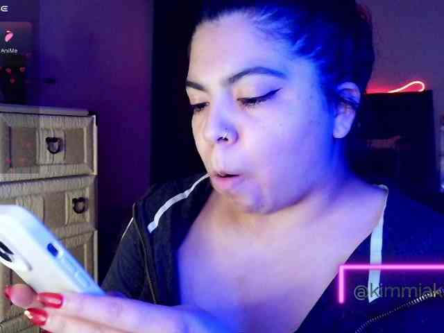 Kimmiakiss22 webcam