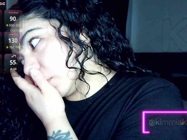 Kimmiakiss22 webcam