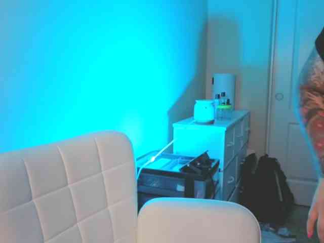 Kimmiakiss22