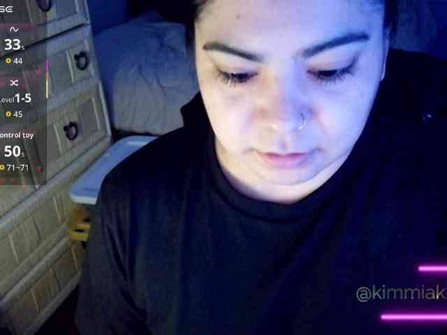 Kimmiakiss22 webcam