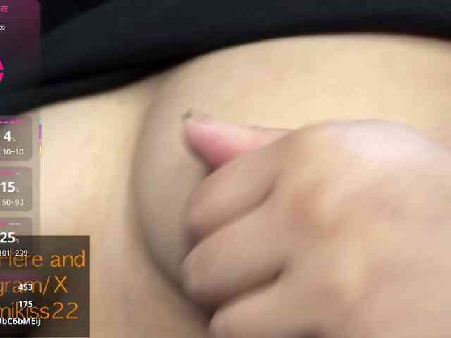 Kimmiakiss22 webcam