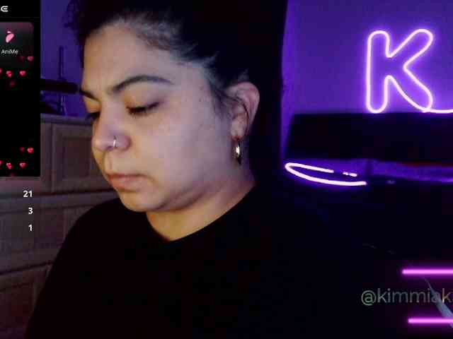 Kimmiakiss22 webcam