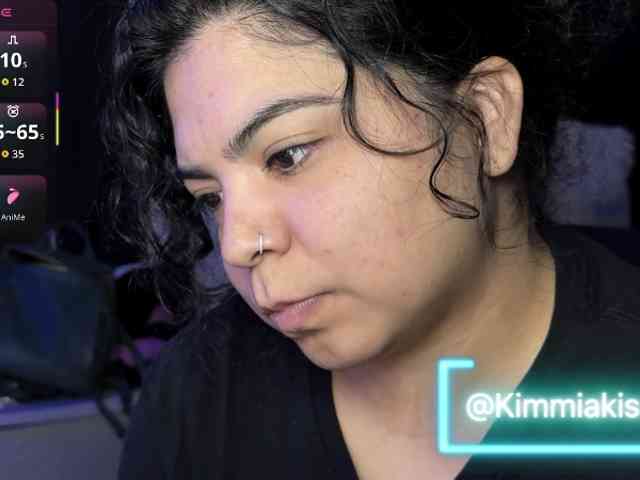 Kimmiakiss22 webcam