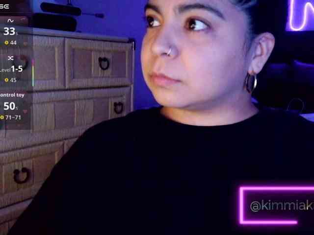 Kimmiakiss22 webcam