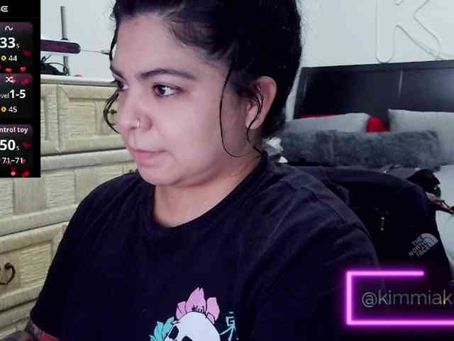 Kimmiakiss22 webcam