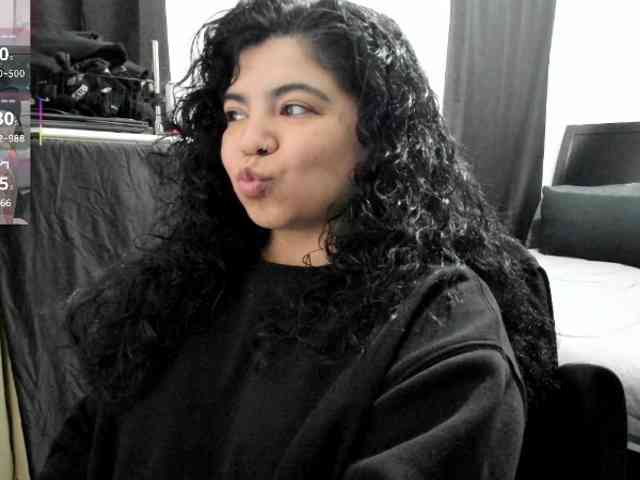 Kimmiakiss22 Live Webcam on BongaCams