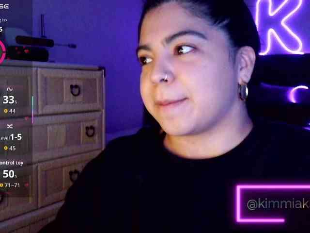 Kimmiakiss22 webcam