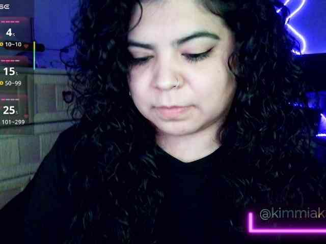 Kimmiakiss22 webcam
