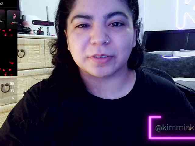 Kimmiakiss22 webcam