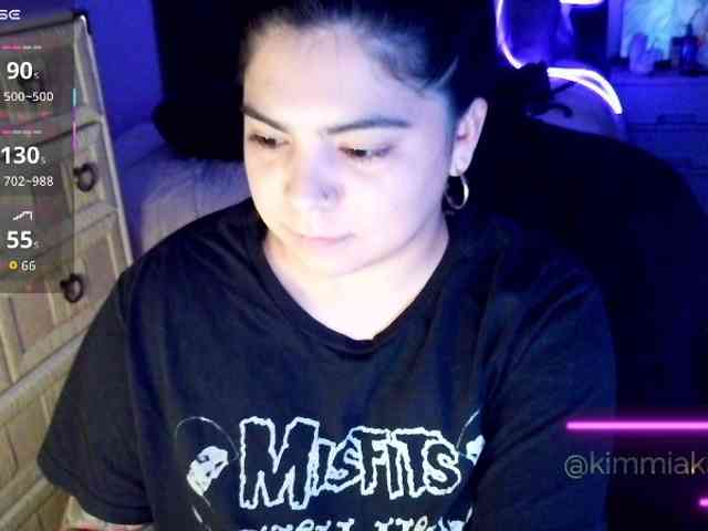Kimmiakiss22 webcam