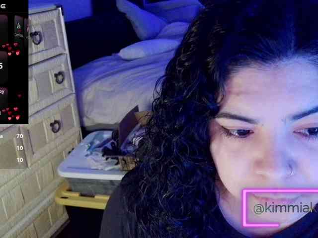 Kimmiakiss22 webcam