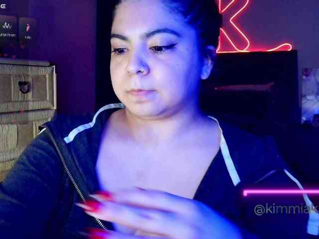 Kimmiakiss22 webcam