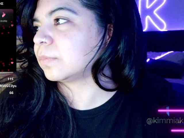 Kimmiakiss22 webcam