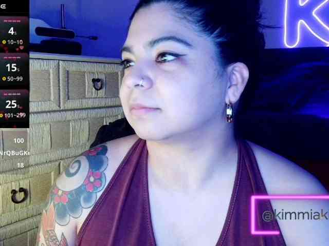 Kimmiakiss22 webcam